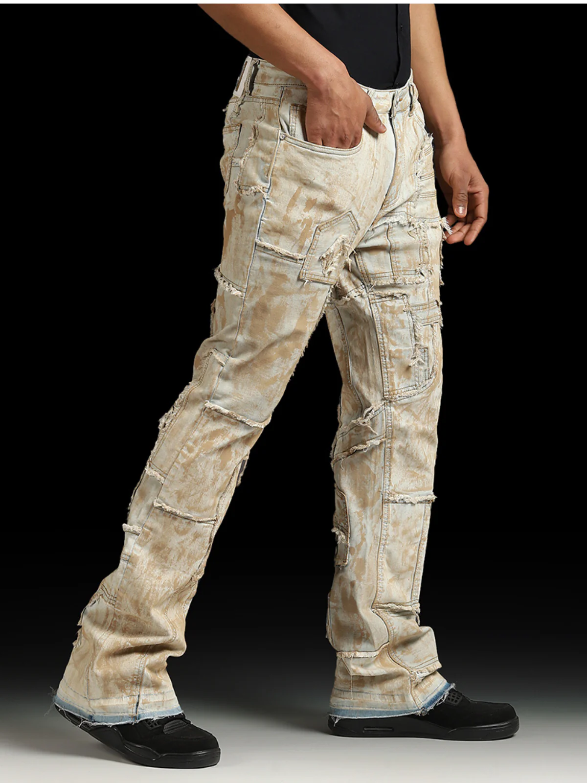 W By Waimea Men's Flare Fit Jeans - Image 3