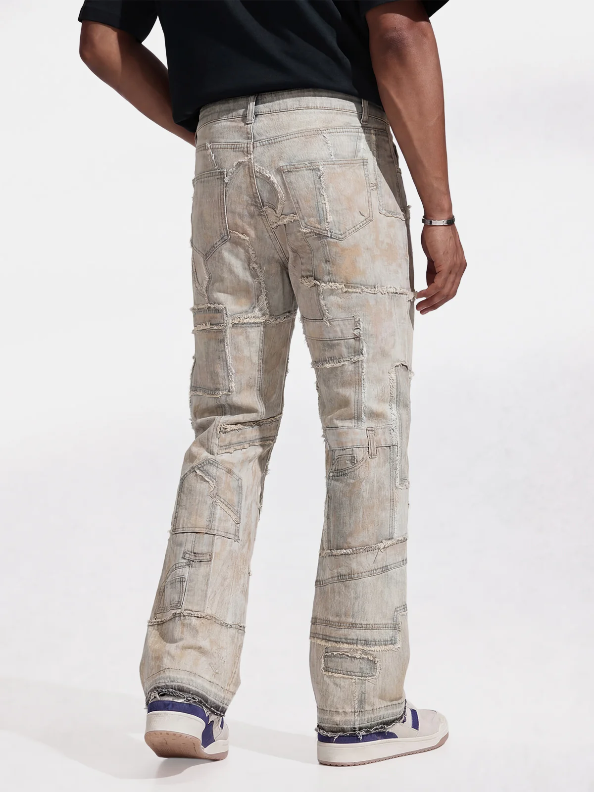 W By Waimea Men's Flare Fit Jeans - Image 8